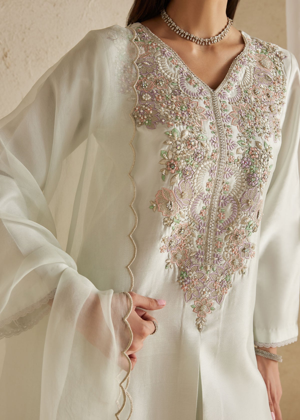 Aira — Mélange luxury pret ensemble, image 2