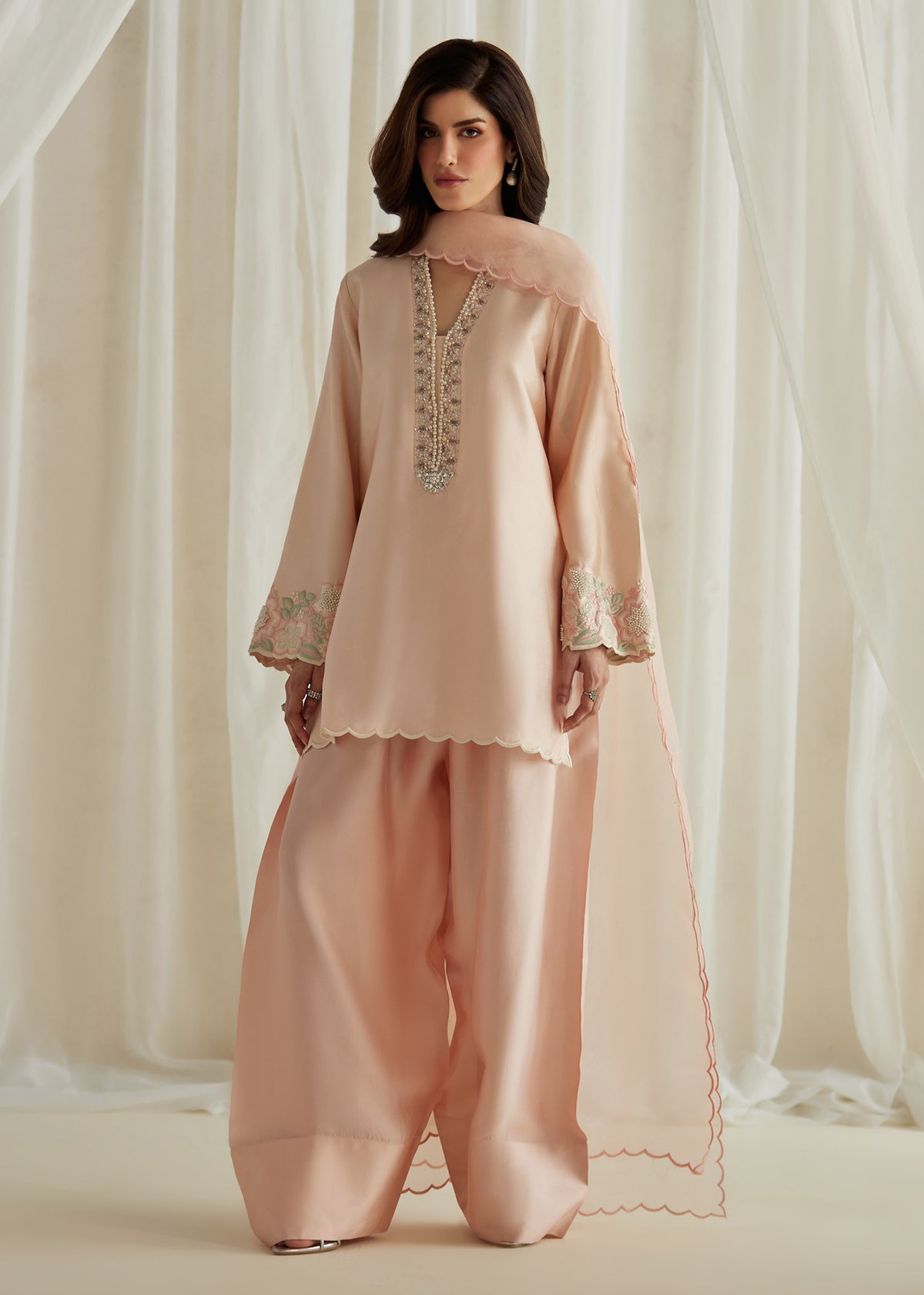 Luma — Mélange luxury pret ensemble, image 1