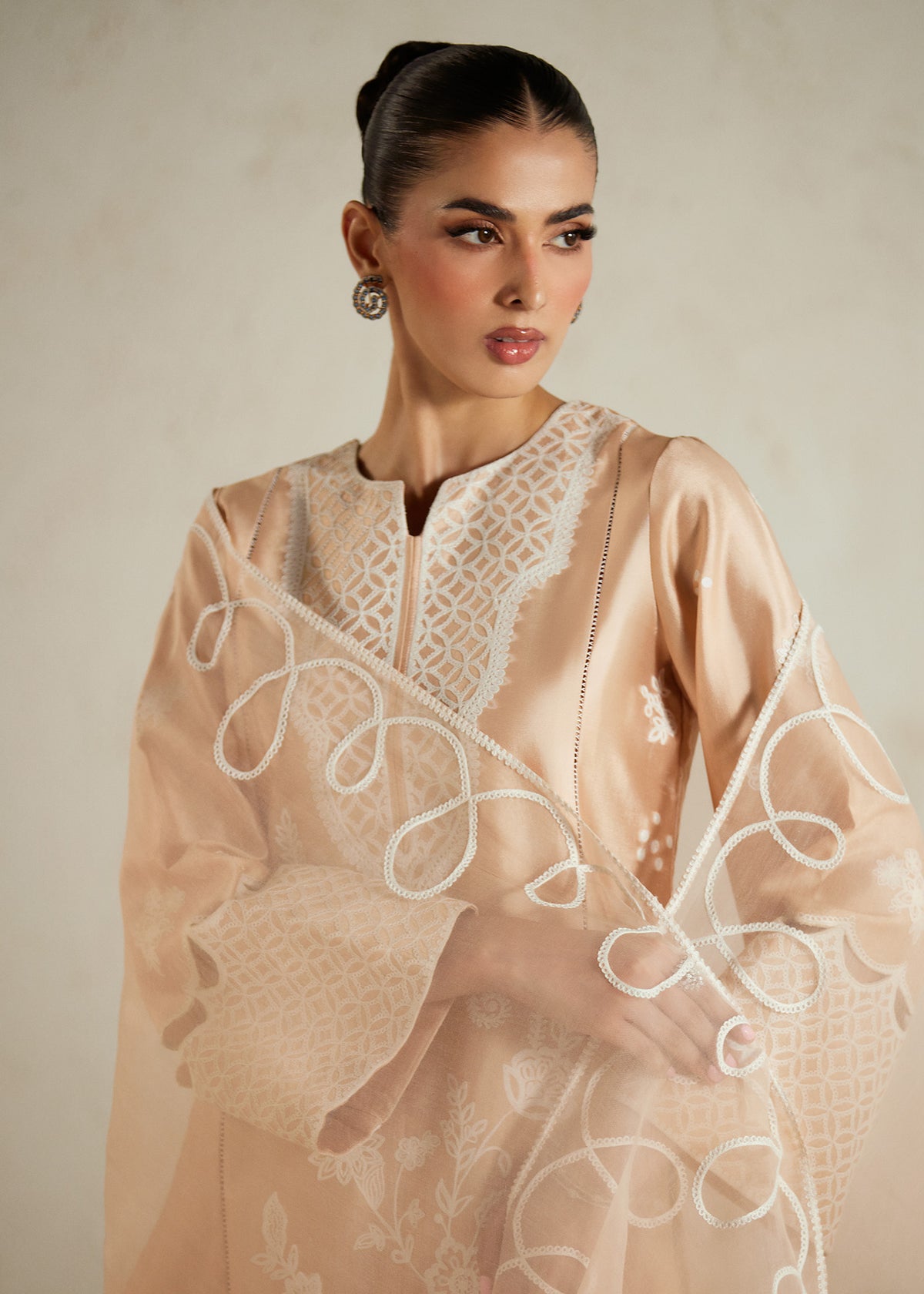 Naira — Mélange luxury pret, image 4